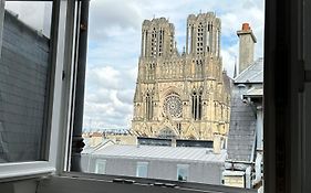Faro, Vue Sur La Cathedrale